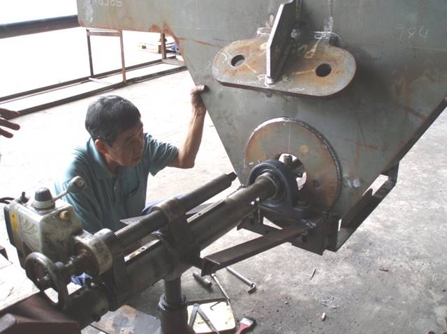 FABRICATION RTG CRANE GRIDER 2